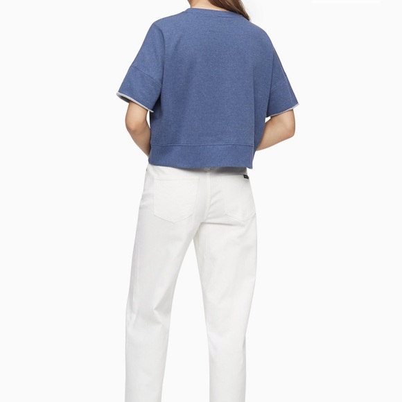 CALVIN KLEIN | Cropped Logo Short-sleeve Sweatshirt | Small - Picture 2 of 3